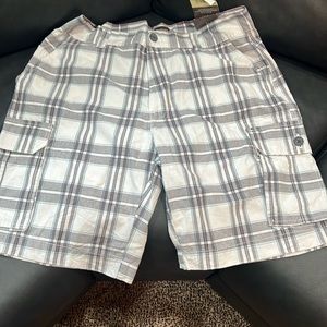 Men’s cargo shorts